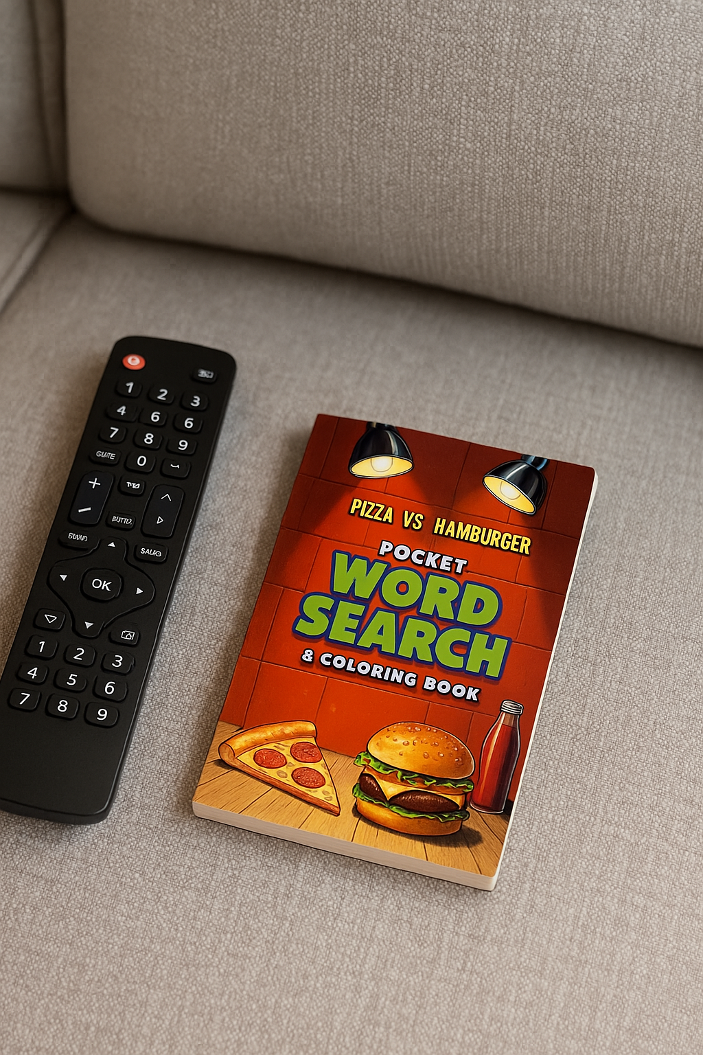 Pizza vs. Hamburger Pocket Word Search Puzzle & Coloring Book: Small Activity Book with Food Stories & Notes